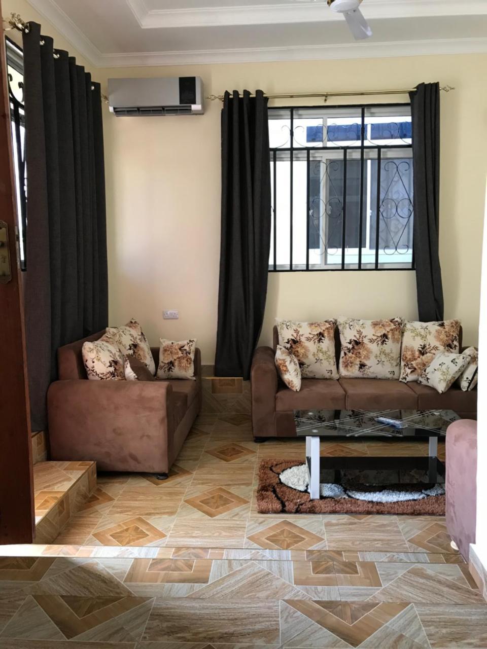 Chibuba Airport Accommodation Νταρ ες Σαλάμ Εξωτερικό φωτογραφία